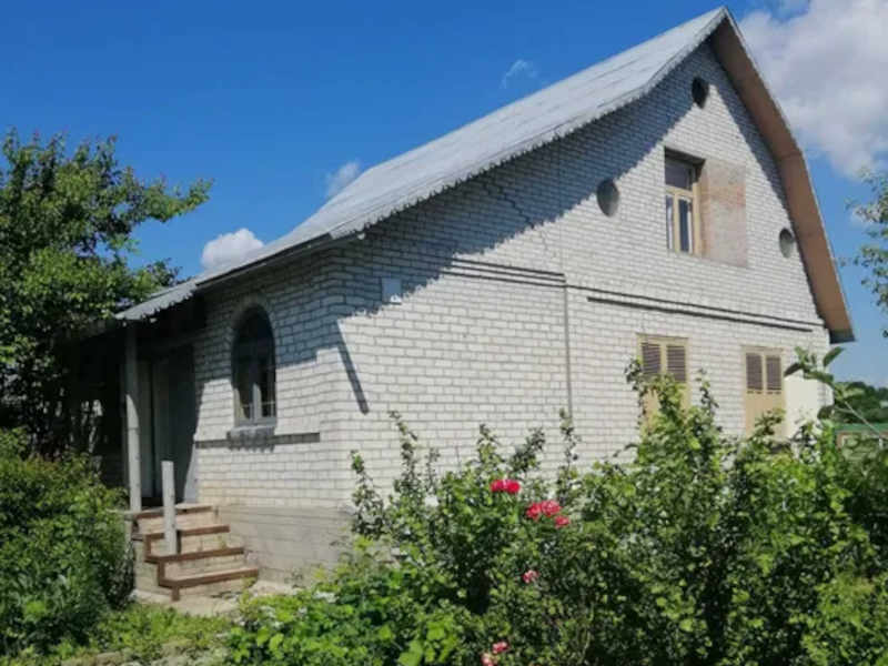 Продається будинок в м. Василькiв